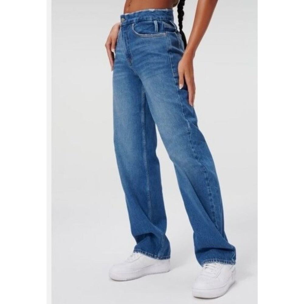 Good American Size 8 Good 90’s Blue541 Mid Rise Baggy